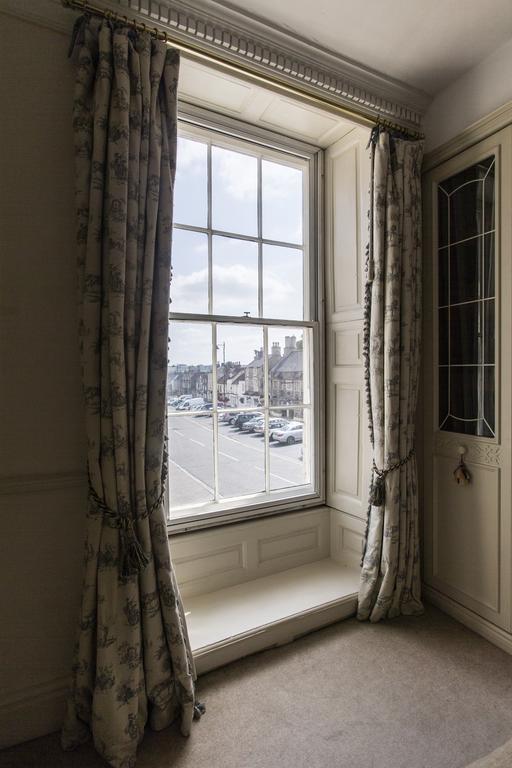 The Moda House チッピング・ソドベリー エクステリア 写真